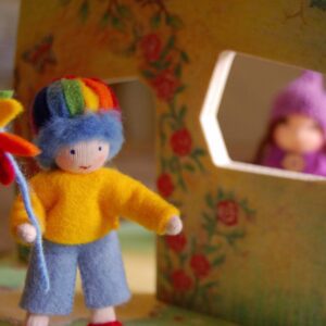 Wilded Family Dolls House